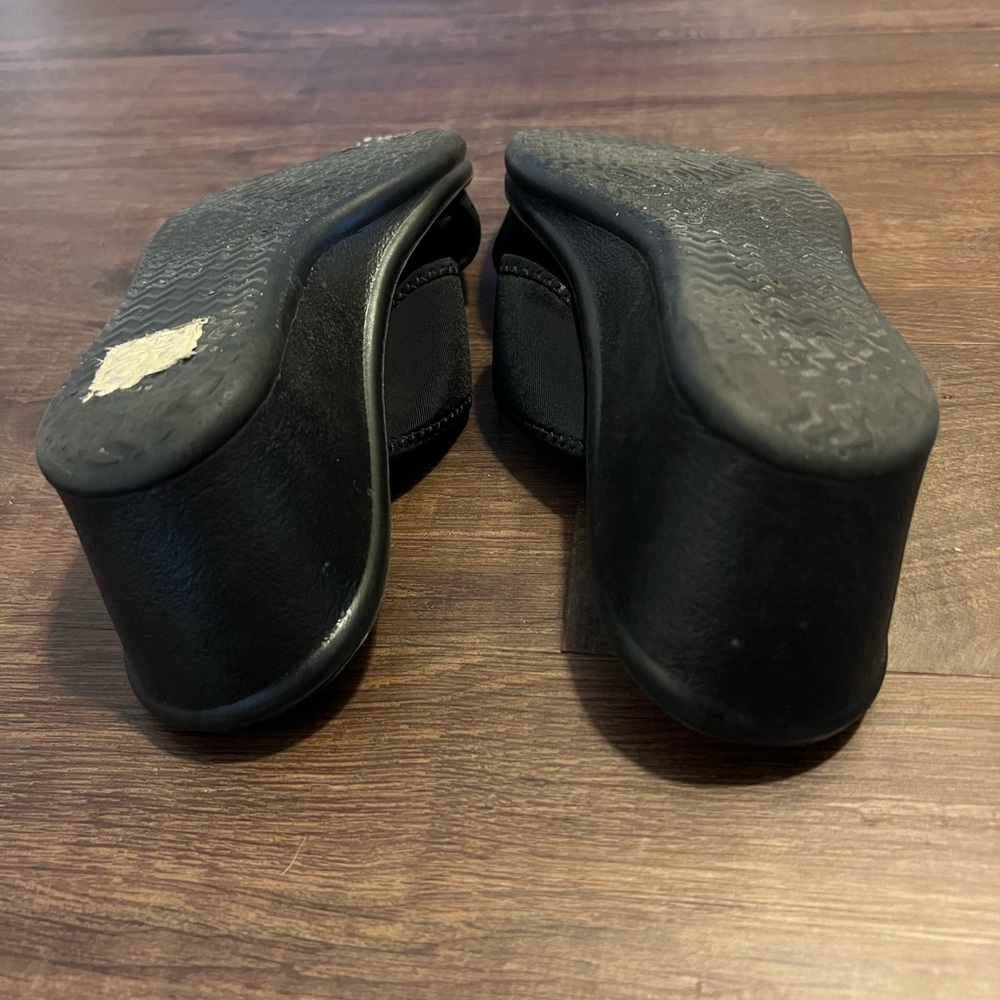 Sketchers wedge - size 9 black - Picture 7 of 10